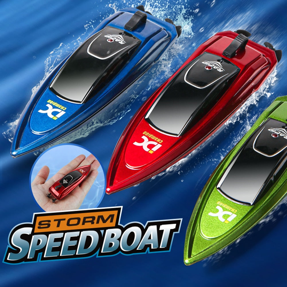 Mini RC Boat 10km/h High Speed Boat Radio 2.4G Remote Controlled Dual Motor Electric Racing Speedboat